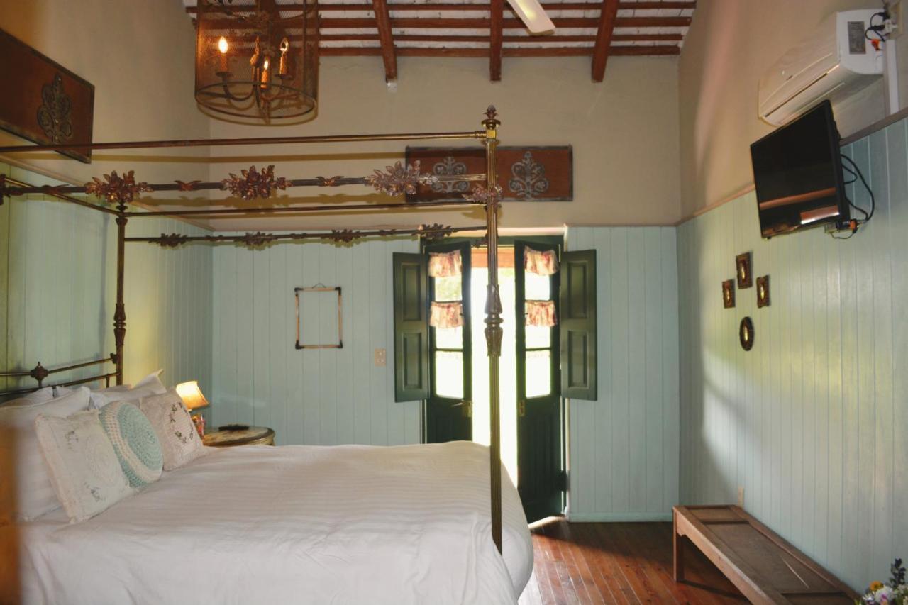 Estancia El Cangue Porvenir Ngoại thất bức ảnh